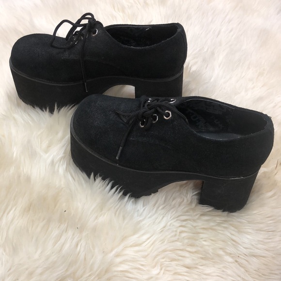 T.U.K. Nosebleed Platform Shoes - Picture 4 of 8